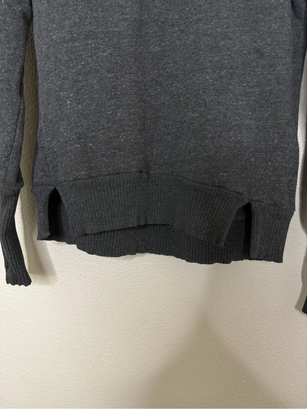 Alo Yoga Haze Cowl Neck Sweater Sz S